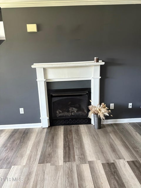 Photo #15: 684 Hallock Circle