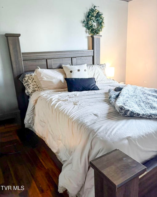 Photo #21: 684 Hallock Circle