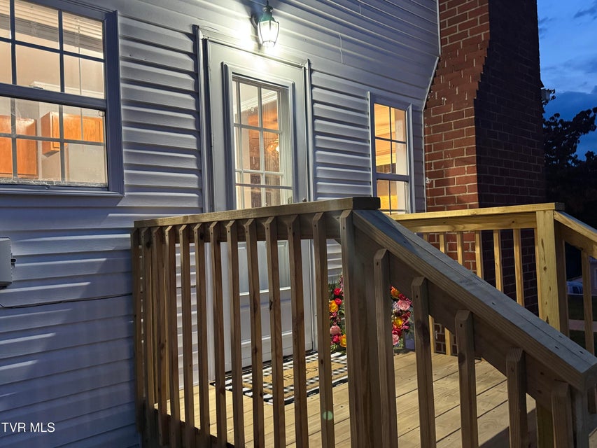 Photo #59: 910 Fairview Street