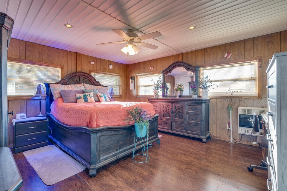 Photo #14: 2104 Osborne Street