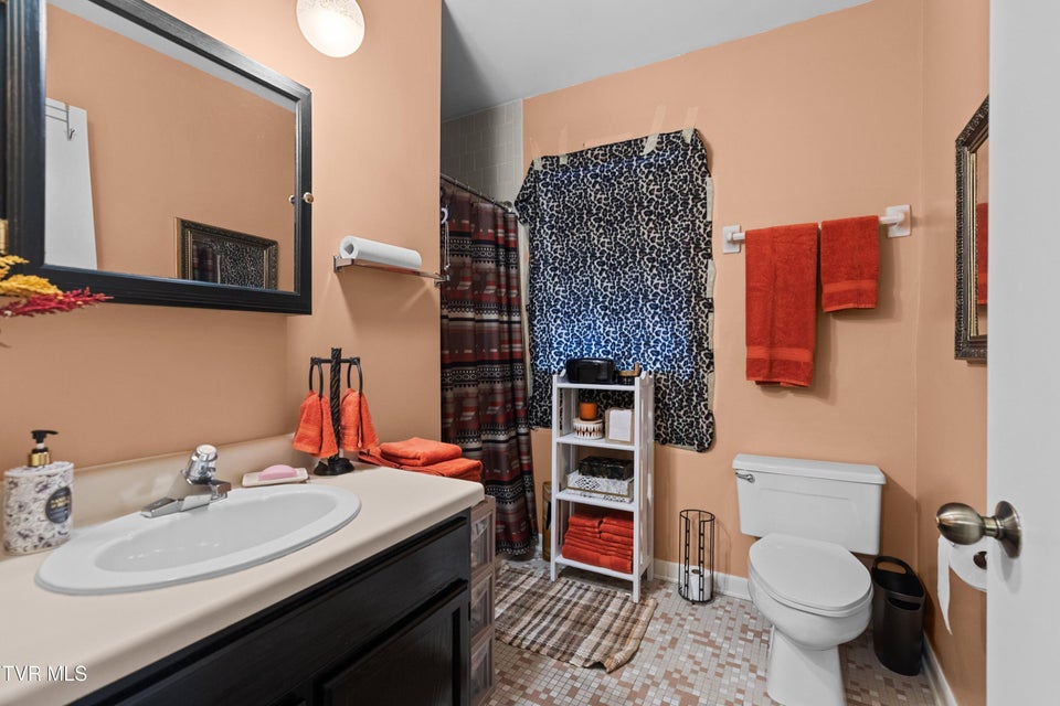 Photo #16: 1235 Ski Mountain Road