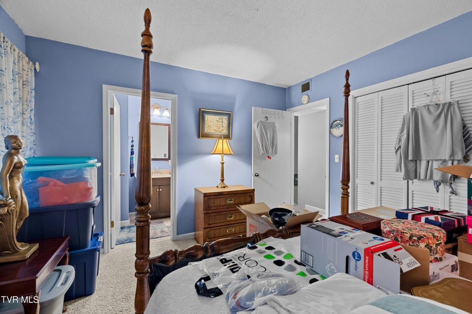 Photo #18: 1235 Ski Mountain Road