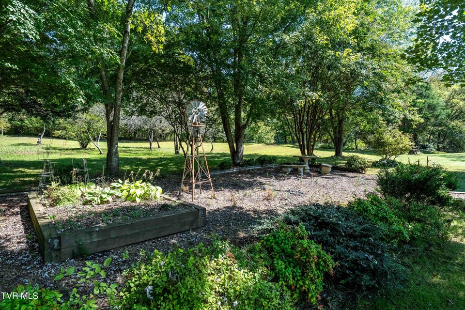 Photo #60: 607 Choptack Road