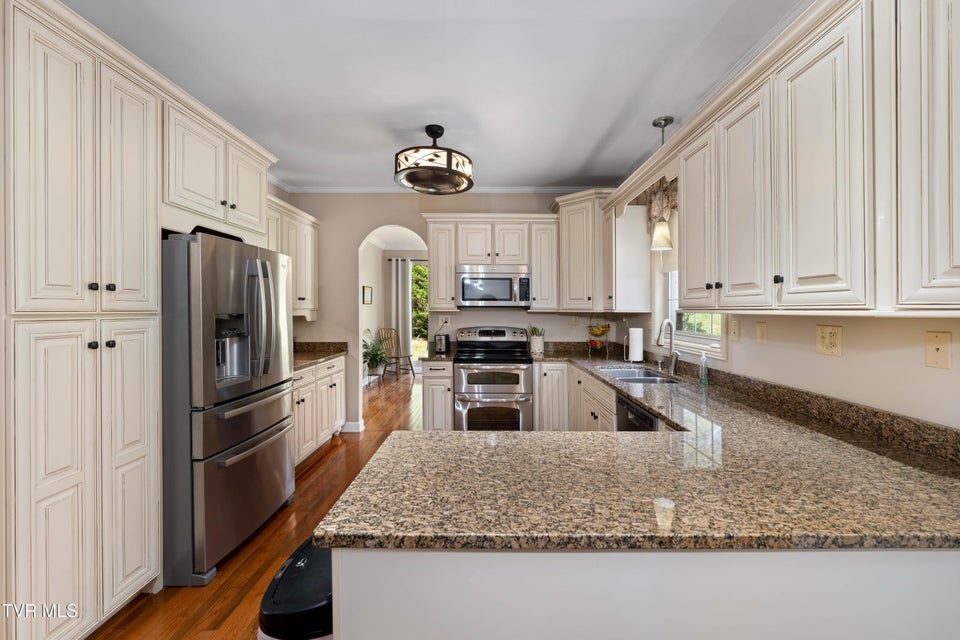 Photo #89: 607 Choptack Road