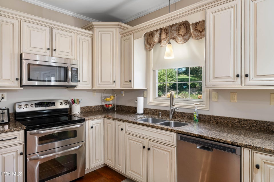 Photo #90: 607 Choptack Road