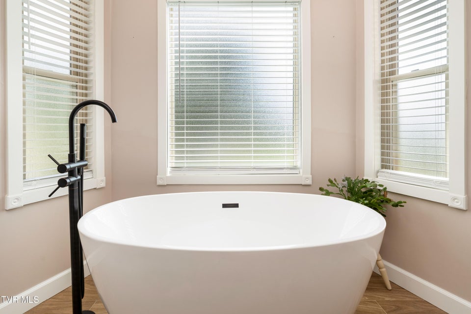 Photo #100: 607 Choptack Road