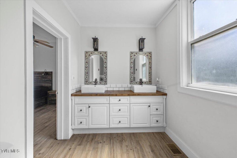 Photo #12: 2447 Denton Valley Road