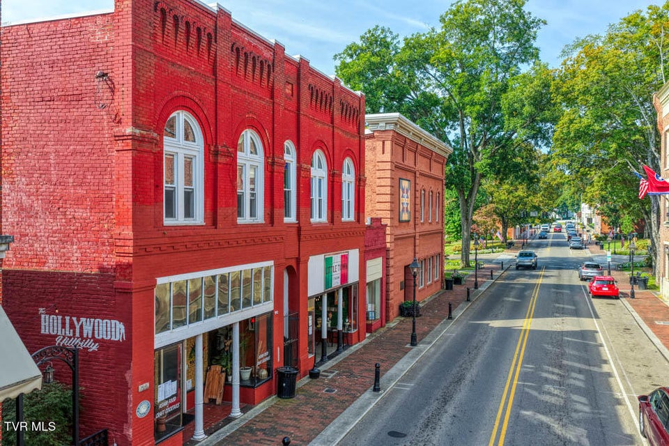 Photo #7: 114 & 116 East Main Street 