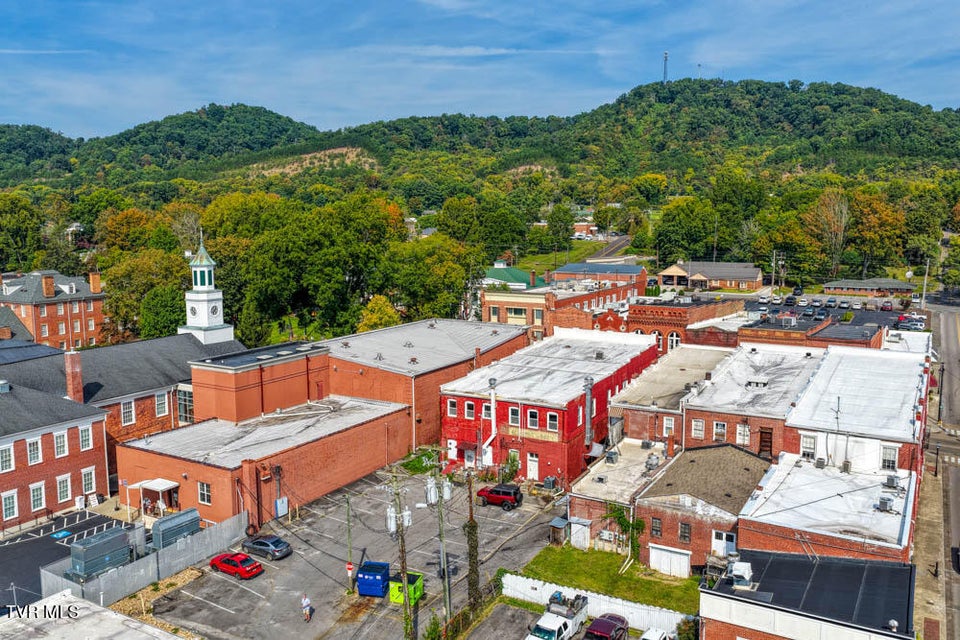 Photo #25: 114 & 116 East Main Street 