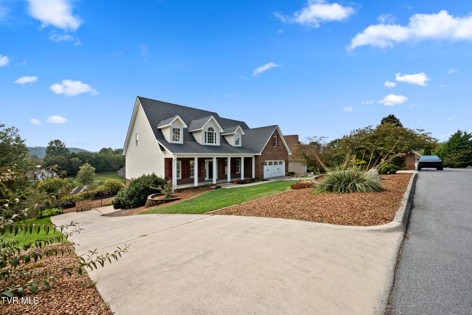 Photo #58: 295 Southridge Drive