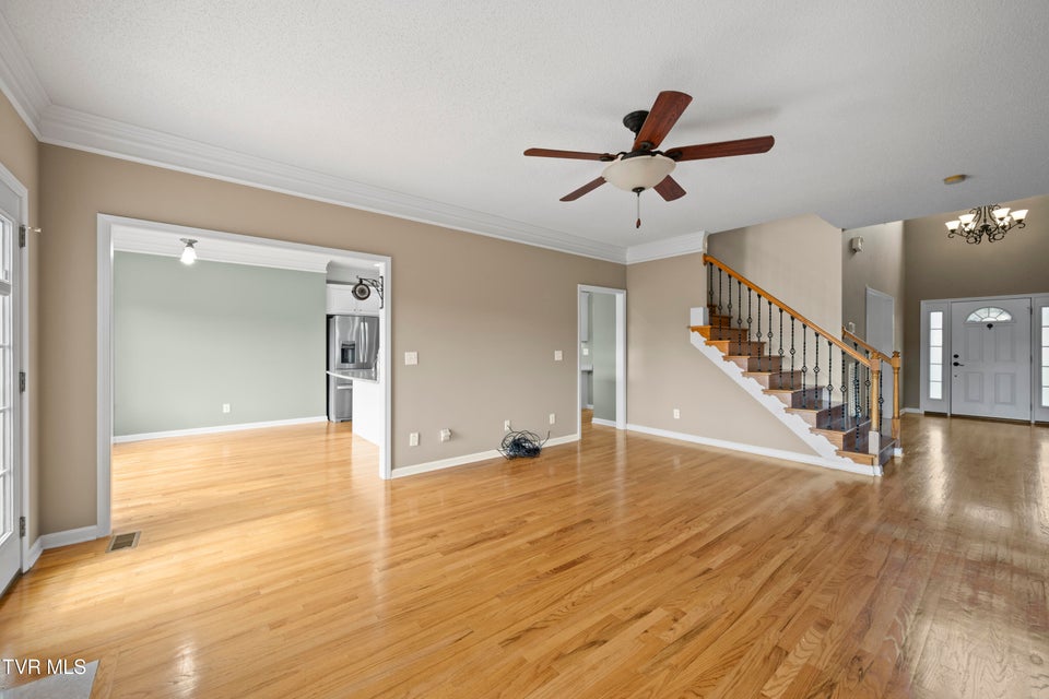 Photo #3: 295 Southridge Drive