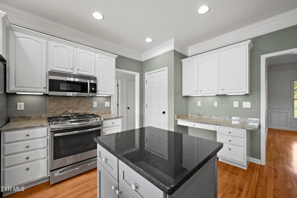 Photo #13: 295 Southridge Drive