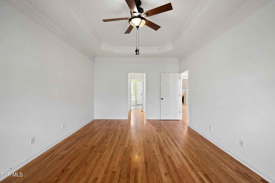 Photo #18: 295 Southridge Drive