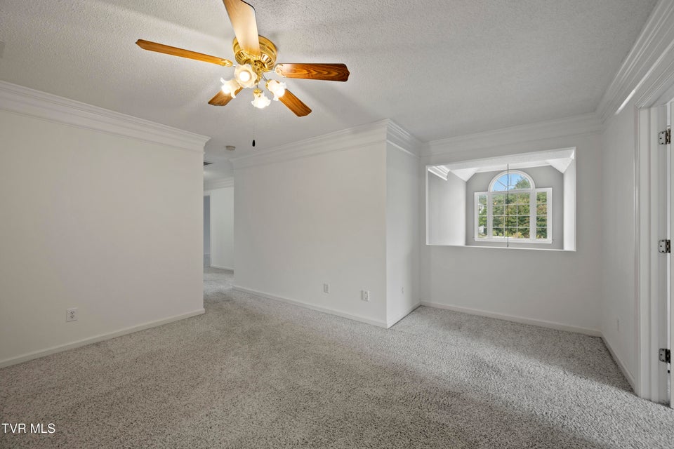 Photo #34: 295 Southridge Drive