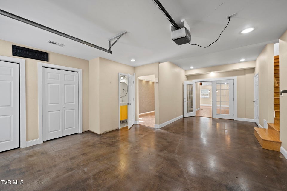 Photo #39: 295 Southridge Drive