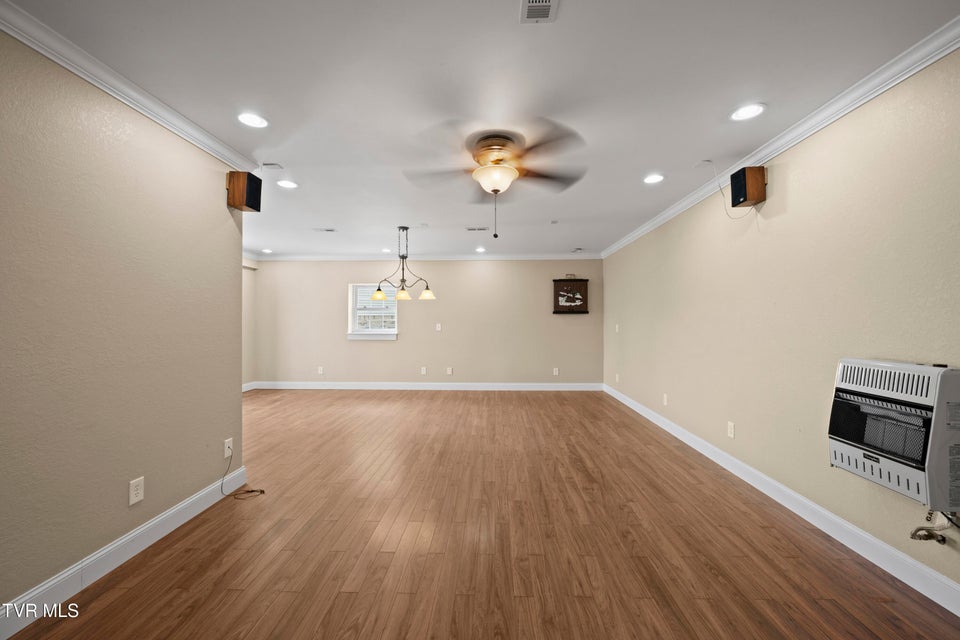 Photo #41: 295 Southridge Drive