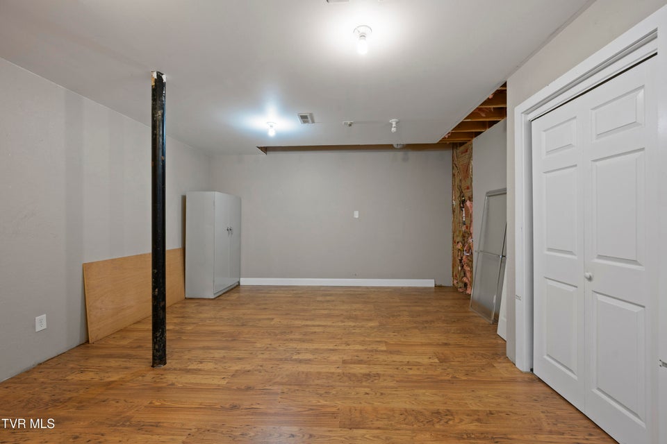 Photo #45: 295 Southridge Drive