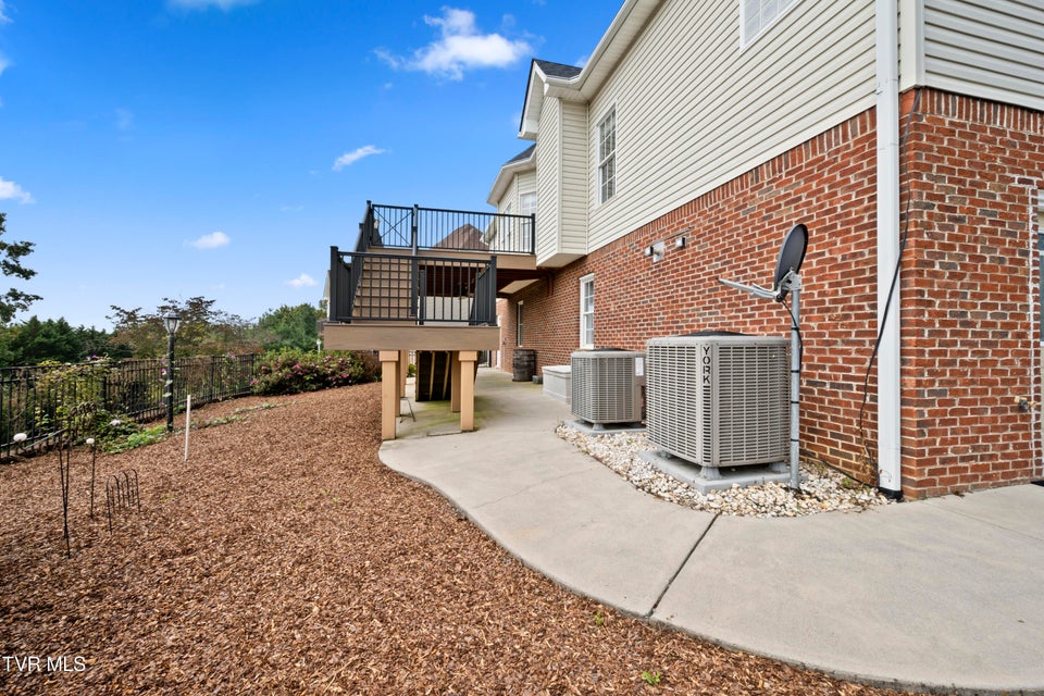 Photo #54: 295 Southridge Drive