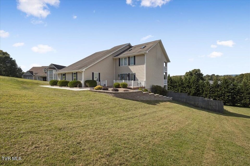 Photo #17: 18430 Whites Point Drive