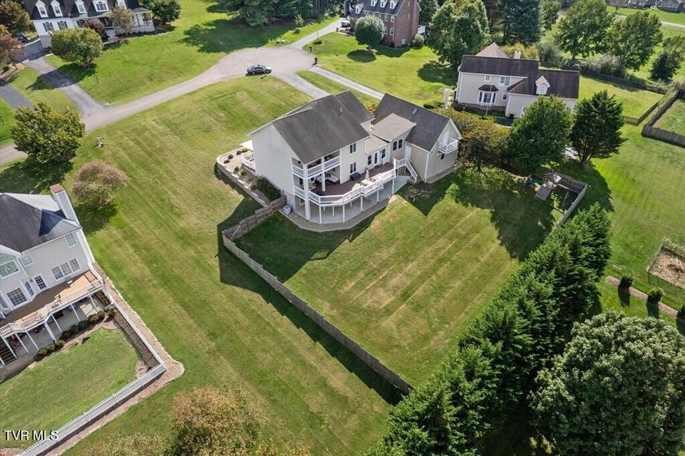 Photo #18: 18430 Whites Point Drive