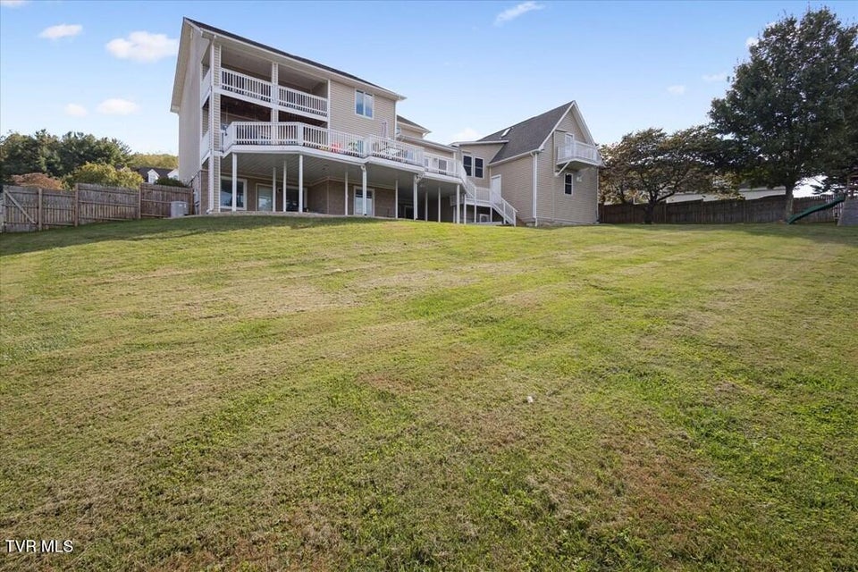 Photo #20: 18430 Whites Point Drive