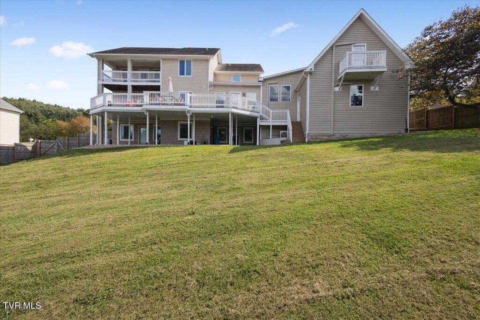 Photo #21: 18430 Whites Point Drive