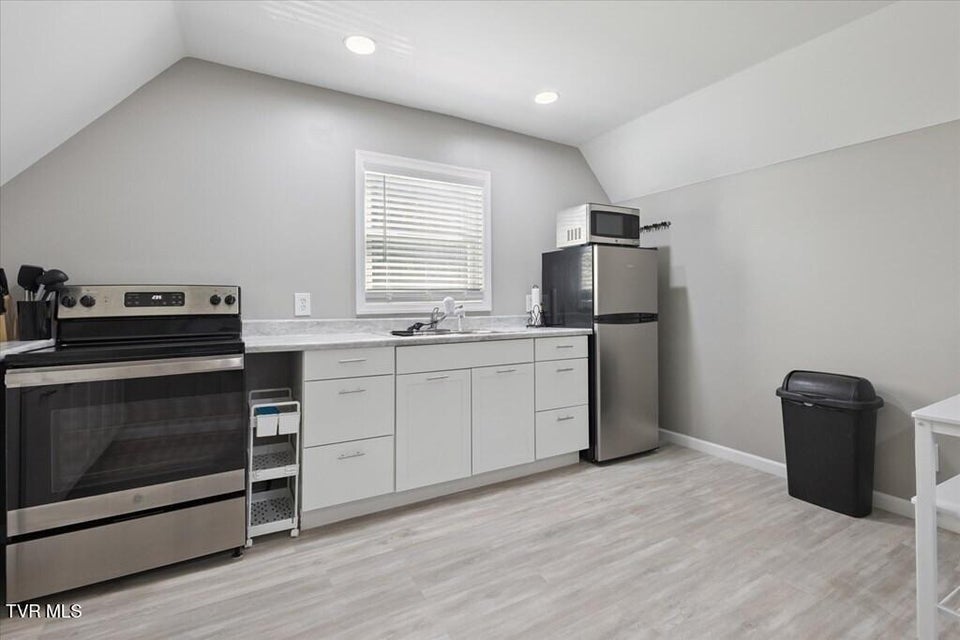 Photo #67: 18430 Whites Point Drive