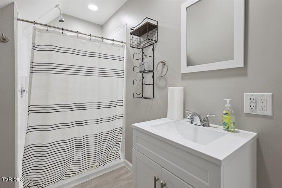 Photo #70: 18430 Whites Point Drive