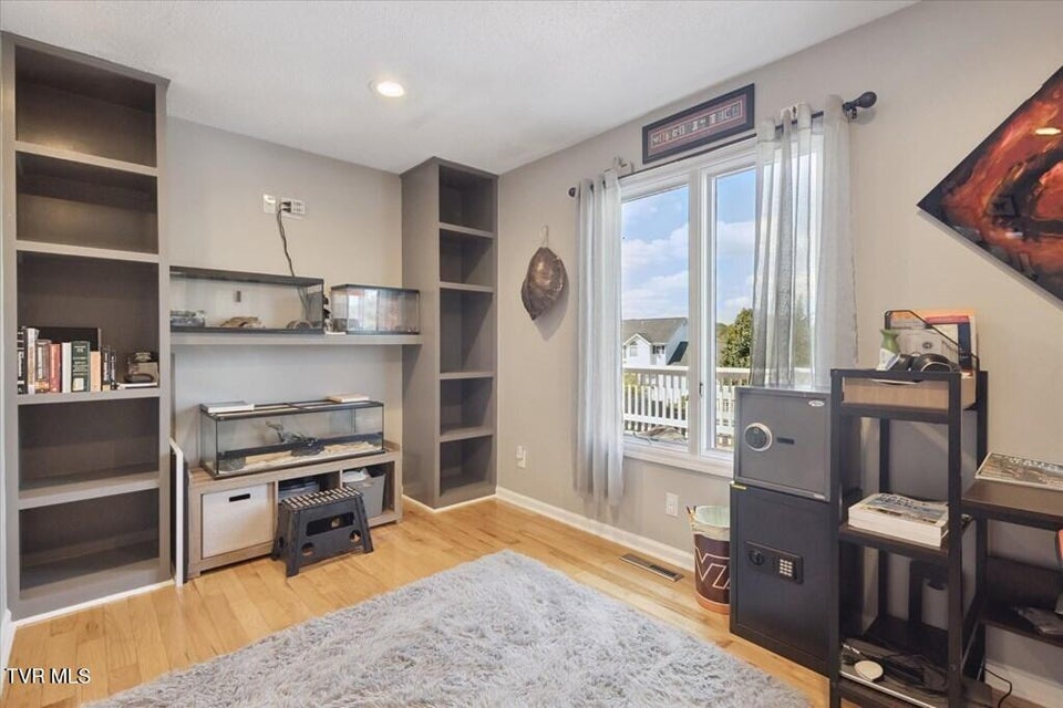 Photo #39: 18430 Whites Point Drive