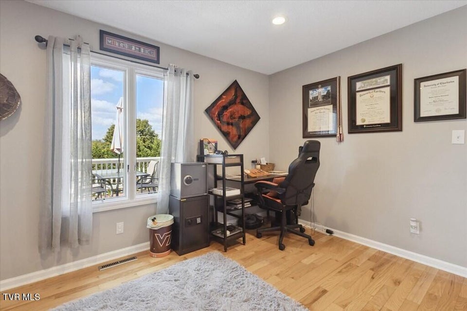 Photo #38: 18430 Whites Point Drive