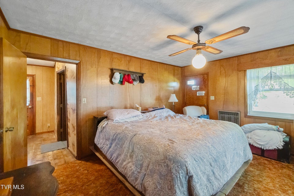 Photo #12: 6525 Andrew Johnson Highway