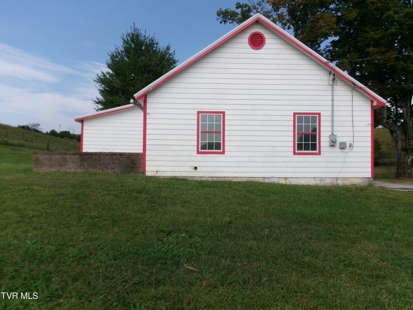 Photo #6: 806 Heim Road