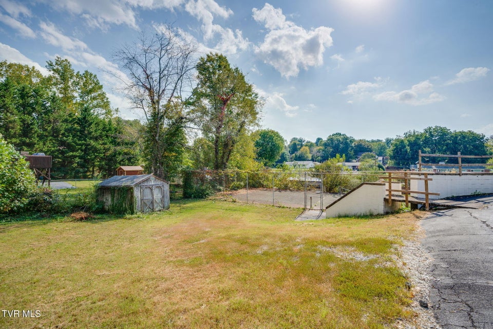Photo #48: 225 Dogwood Lane
