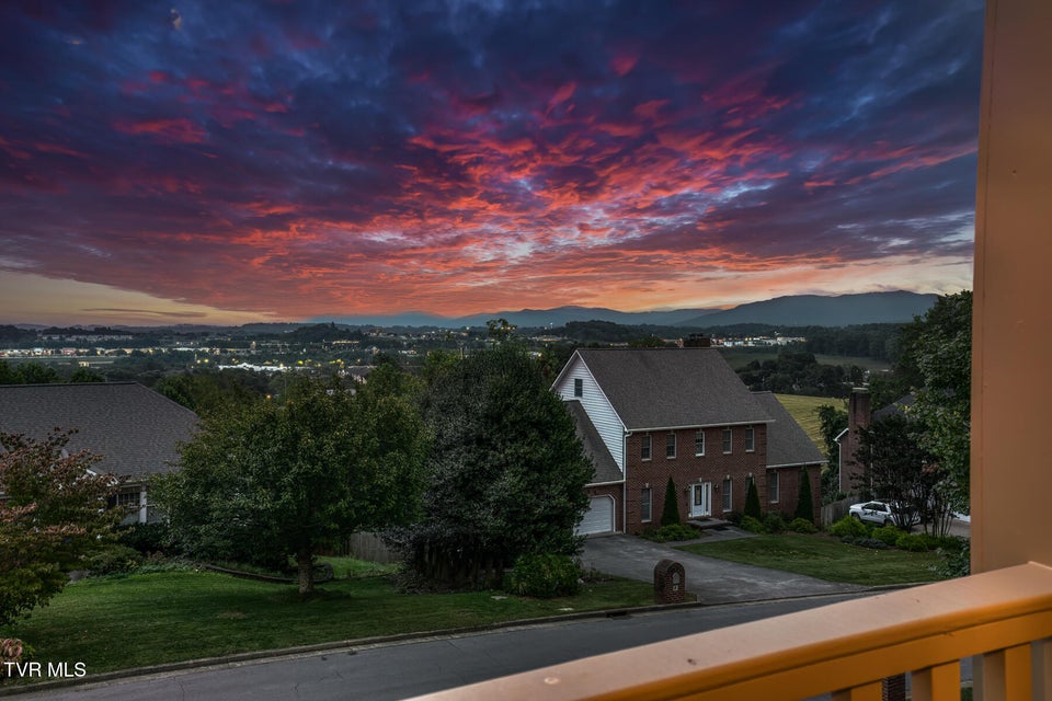 Photo #8: 2304 Granite Drive