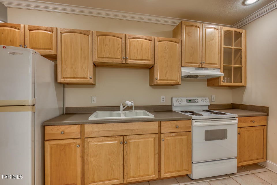 Photo #48: 2304 Granite Drive
