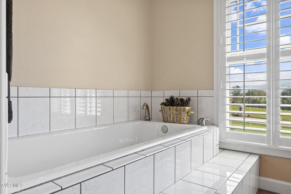 Photo #43: 96 Belle Arden Drive