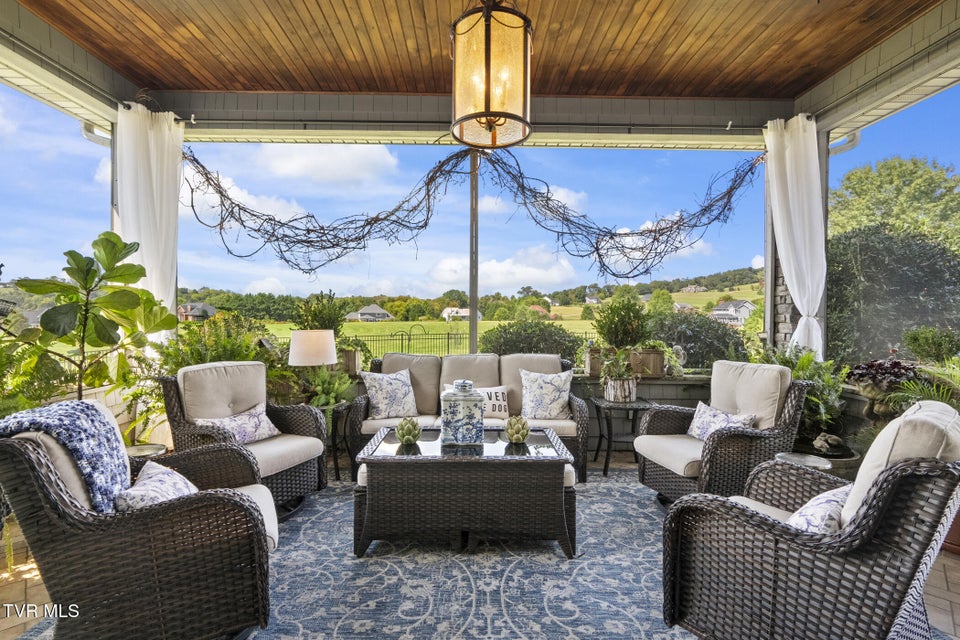 Photo #4: 96 Belle Arden Drive