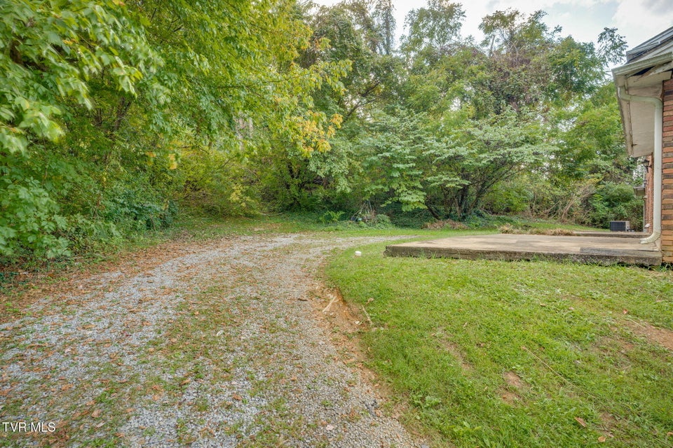 Photo #38: 2531 Bob Little Road