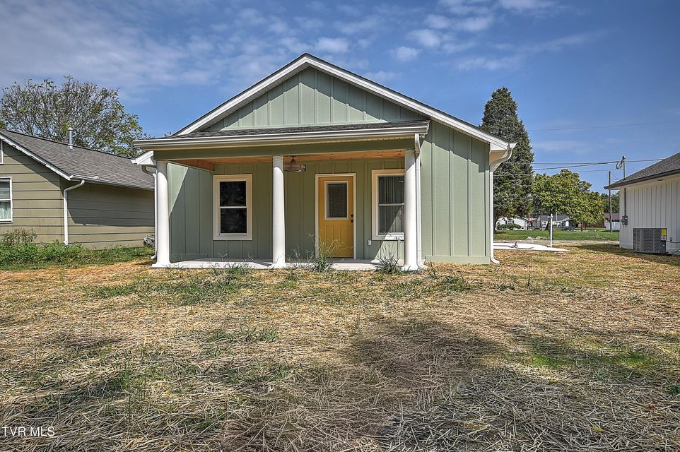 Photo #37: 2217 Ashwood Avenue