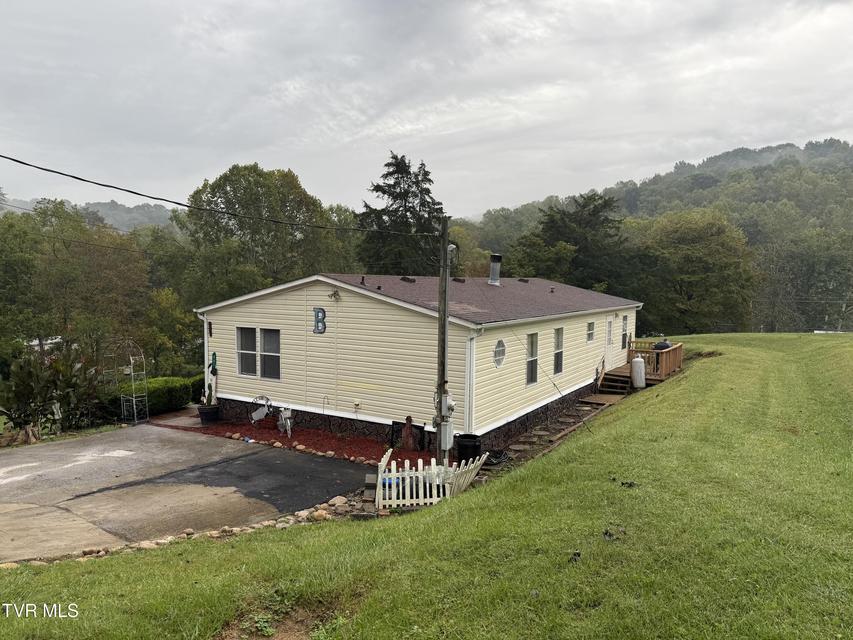 Photo #5: 861 Hickory Tree Road