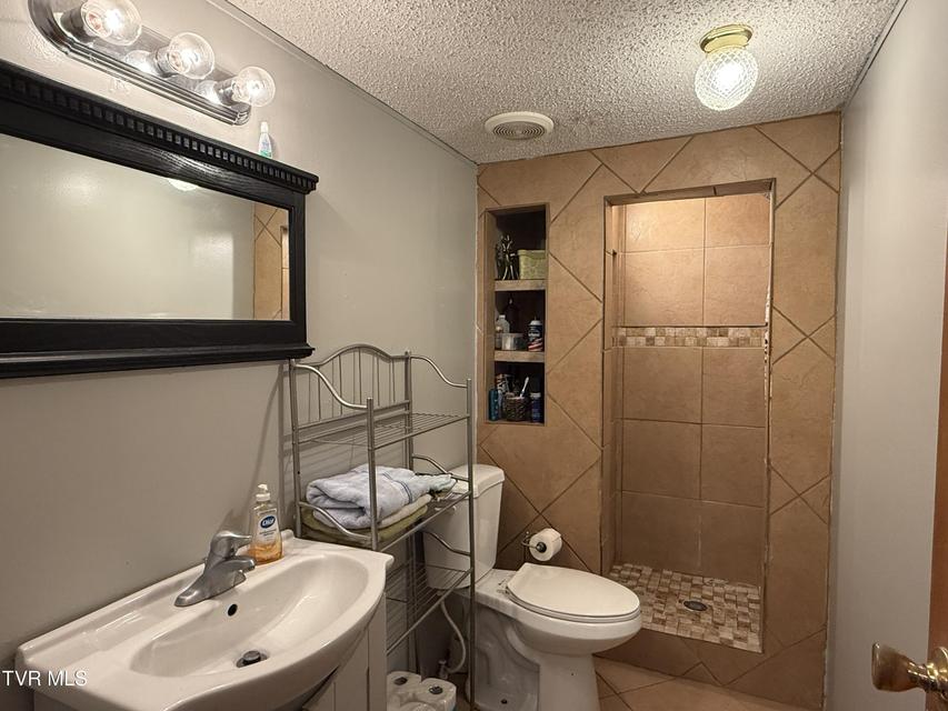 Photo #30: 861 Hickory Tree Road