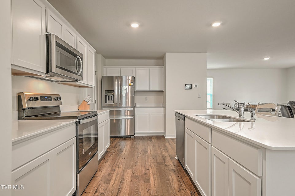 Photo #7: 1228 Cherry Grove