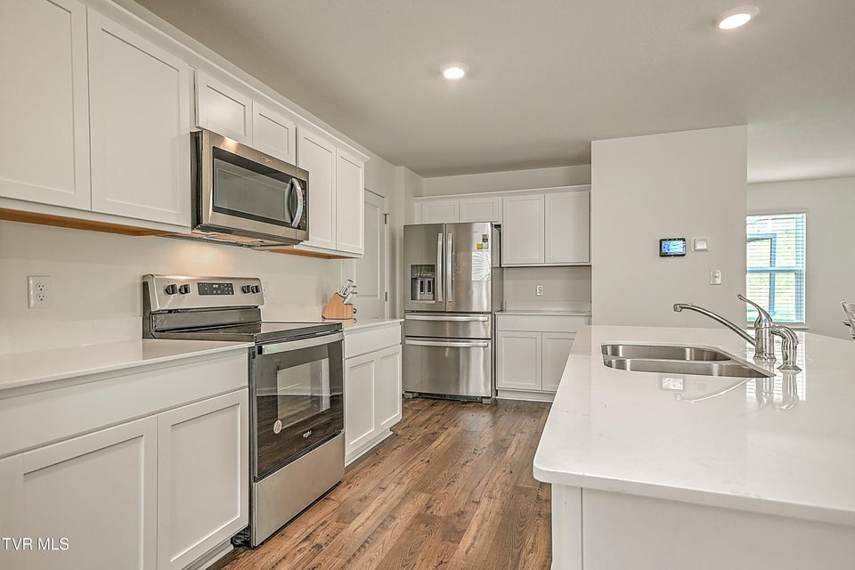 Photo #8: 1228 Cherry Grove