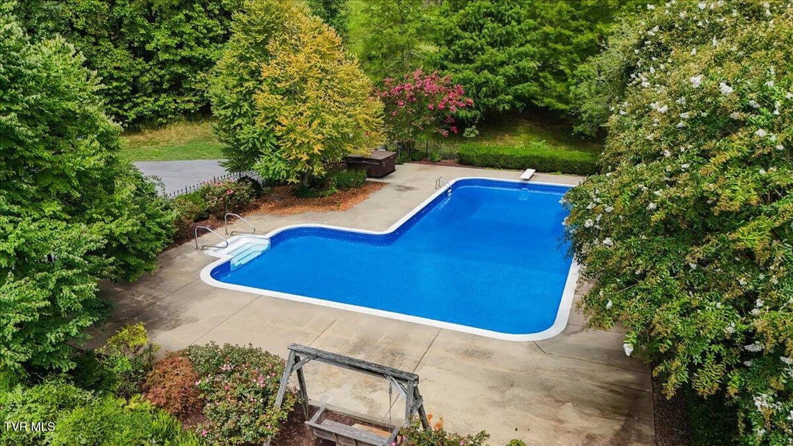 Photo #17: 2734 Cherokee Road
