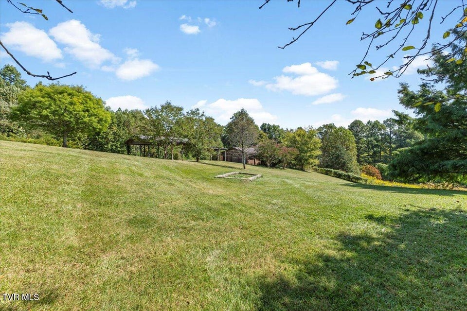 Photo #75: 2734 Cherokee Road