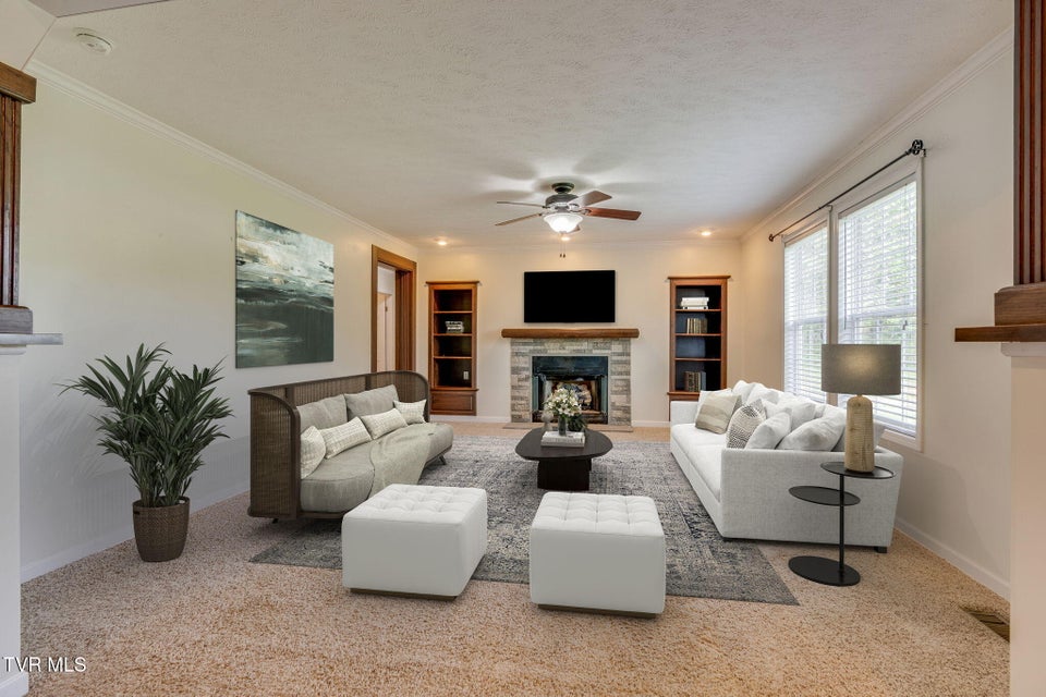 Photo #11: 474 Thornburg Road