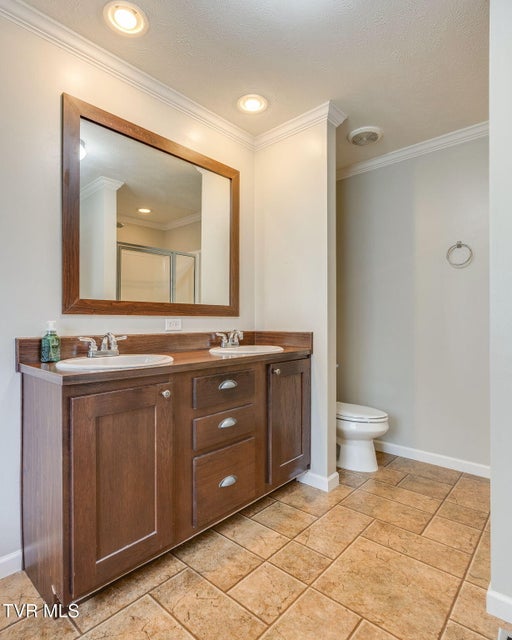 Photo #23: 474 Thornburg Road