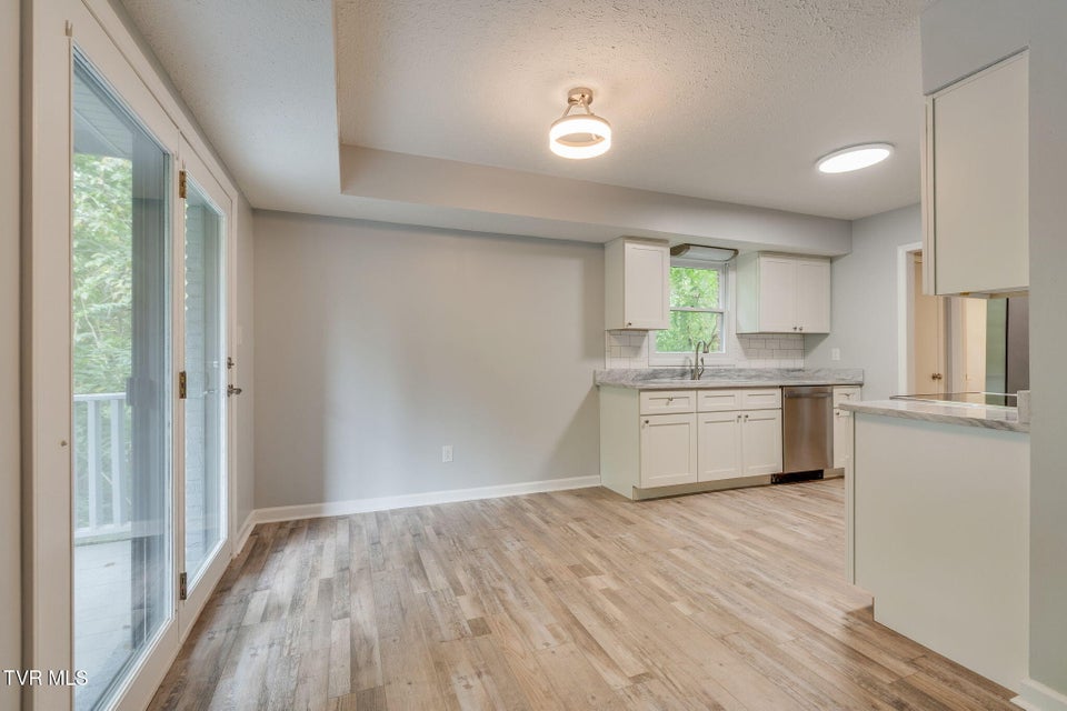 Photo #9: 6 Windridge Court