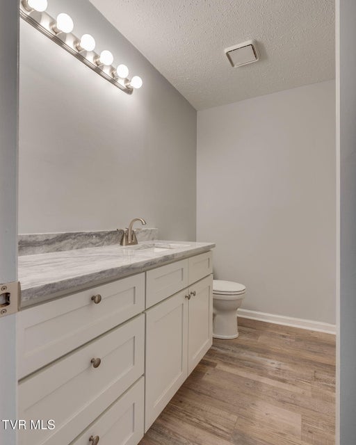 Photo #19: 6 Windridge Court