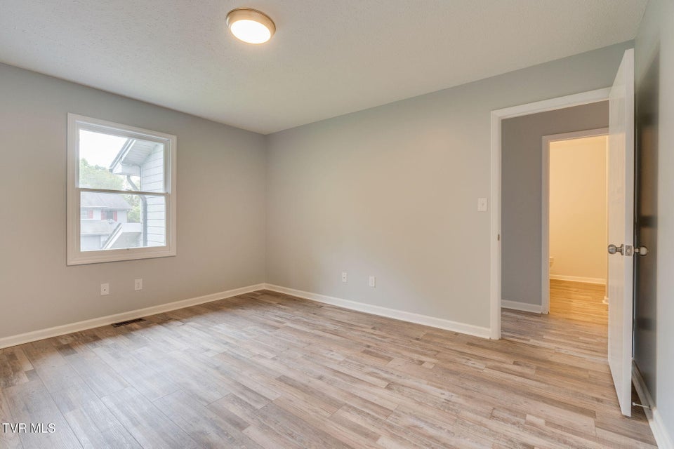 Photo #21: 6 Windridge Court